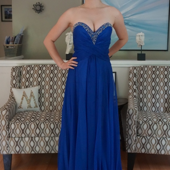 Strapless Prom Dress - Picture 5 of 5
